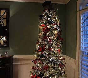christmas tablescape for dinning room, christmas decorations, seasonal holiday decor, tree