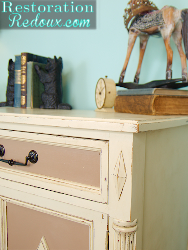 thrift store buffet turned painted tv console, painted furniture, Buffet detail