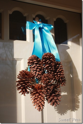 pine cone door decoration, crafts, seasonal holiday decor, This can be saved and used from year to year