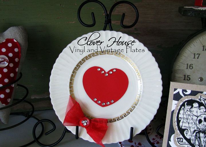 vinyl and vintage plates, crafts, valentines day ideas, Scallops and a heart love