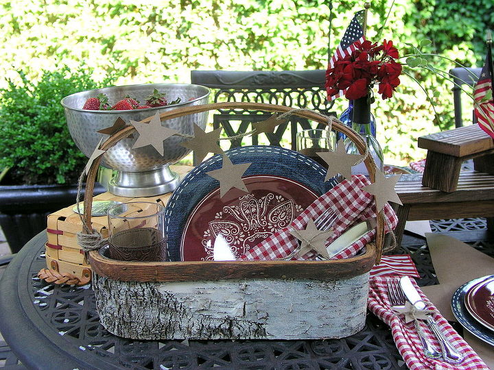 4th of july tablescape, seasonal holiday decor, Basket decorated with jute and stars