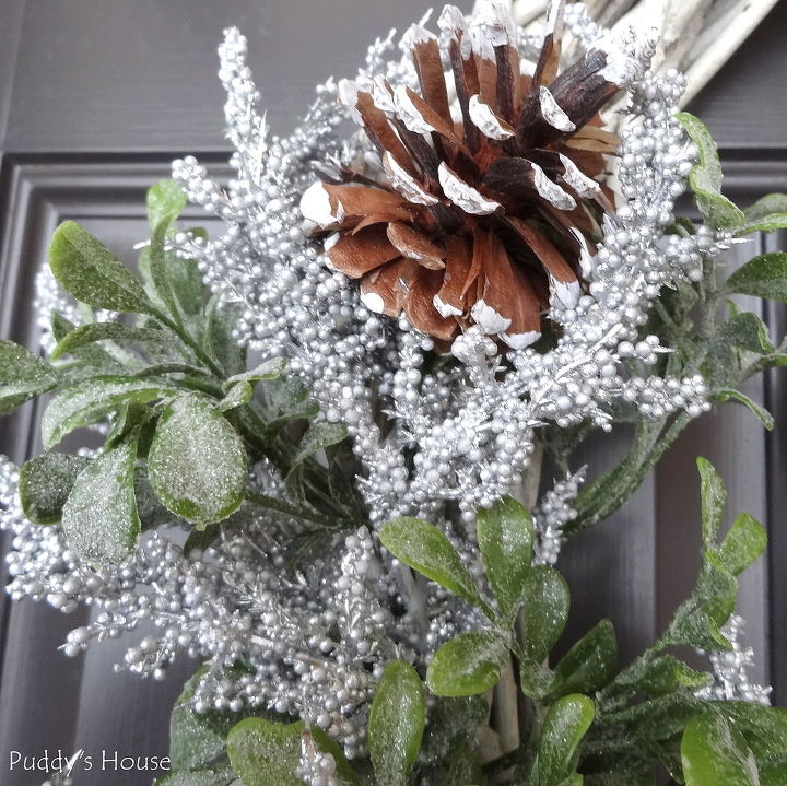 diy winter wreath, crafts, seasonal holiday decor, wreaths, Added some pinecones and popped it on the front door to see how it looked