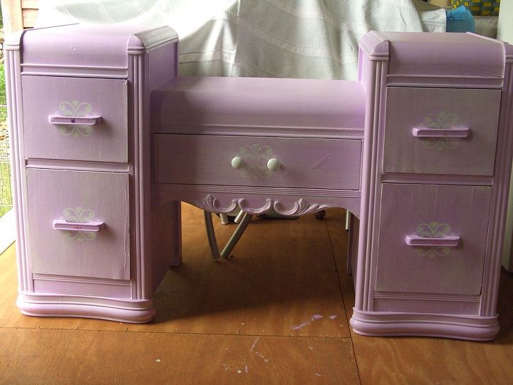 oh the magic of paint and glitter a waterfall vanity story, chalk paint, painted furniture