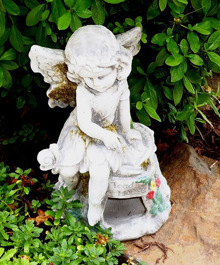 angels and blooms in the front yard, flowers, gardening, A Clearance Angel
