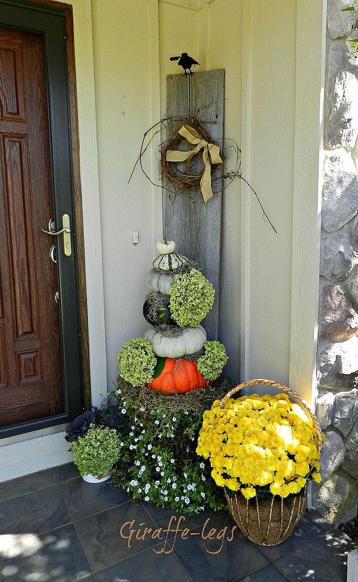 gourd topiary on the front porch, curb appeal, flowers, gardening, hydrangea, seasonal holiday decor