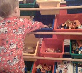 How to Organize a Toddler Room or Playroom