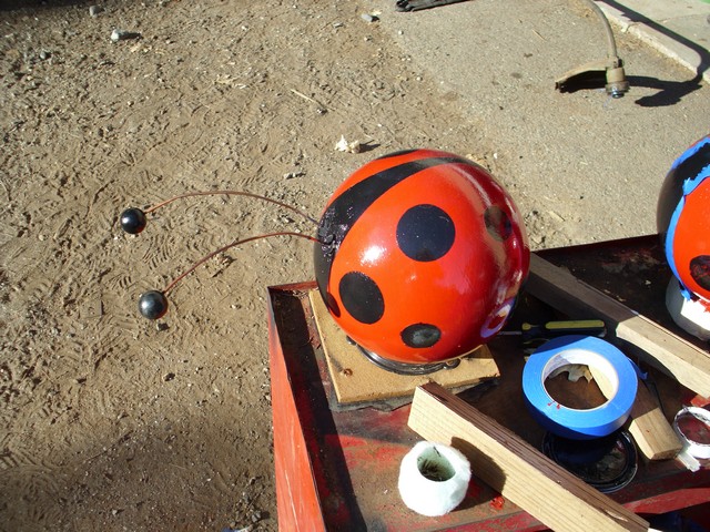bowling balls to ladybugs, crafts, repurposing upcycling, all you need is painters tape and the lid off of your spray can