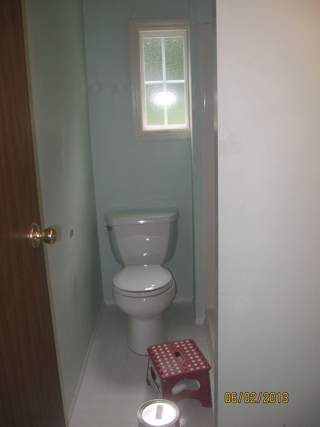 tiny guest bathroom gets character, bathroom ideas, home decor, Before pale green and no character