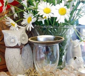 up cycle your broken christmas lights, home decor, repurposing upcycling, Winter display with up cycled globes and wild daisies
