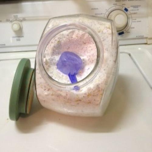 cleaning diy, cleaning tips, Save money by making your own laundry detergent