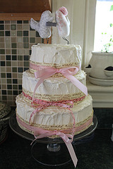 diy wedding, crafts, Her friend made the cake