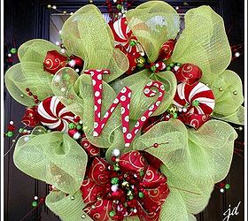 christmas mesh wreath, christmas decorations, crafts, seasonal holiday decor, wreaths, Christmas mesh wreath Fun and jolly For the tutorial on this project please visit