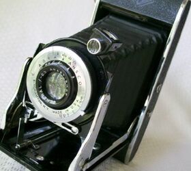vintage items for home decor, home decor, repurposing upcycling, Vintage folding camera outfit