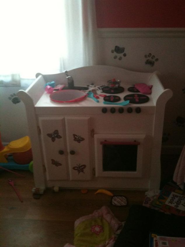 made this out of an old chest of drawers i found in the trash recycle please, painted furniture, repurposing upcycling