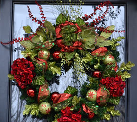 my christmas front porch, curb appeal, porches, seasonal holiday decor, wreaths, Christmas wreath