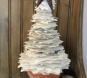 book page christmas tree, christmas decorations, crafts, seasonal holiday decor, The finished book page tree