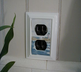 50s bathroom budget facelift, bathroom ideas, home decor, Same picture frame plate here and the brown plugs have been changed to white