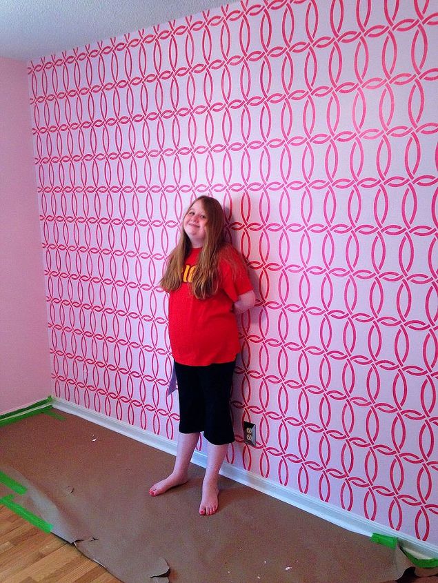 pretty in pink stenciled wall room makeover, bedroom ideas, home decor, paint colors, painted furniture, wall decor