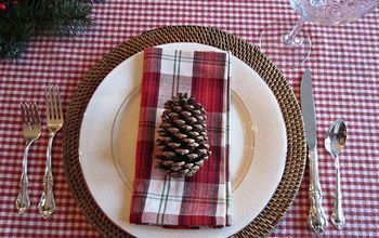 A Christmas Table Setting on the Blog Today!