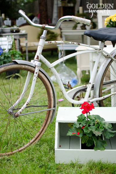 so you want to know more about lucketts spring market, repurposing upcycling, This bicycle is just too cute I wanted to buy it and take it for a ride right then and there