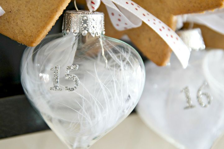 angel advent calendar, christmas decorations, crafts, seasonal holiday decor