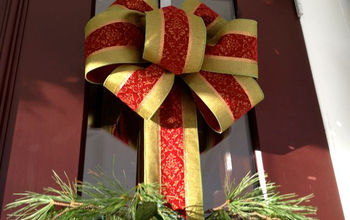 How to Make a Bow. Step-by-step for Christmas Decorating and Wreaths.