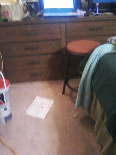 q need ideas on how to paint built in dresser in mobile home, painted furniture