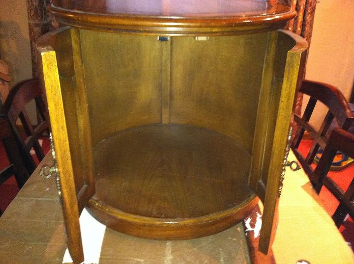 q i just bought this barrel end table from craigs list, chalk paint, painted furniture, with doors open
