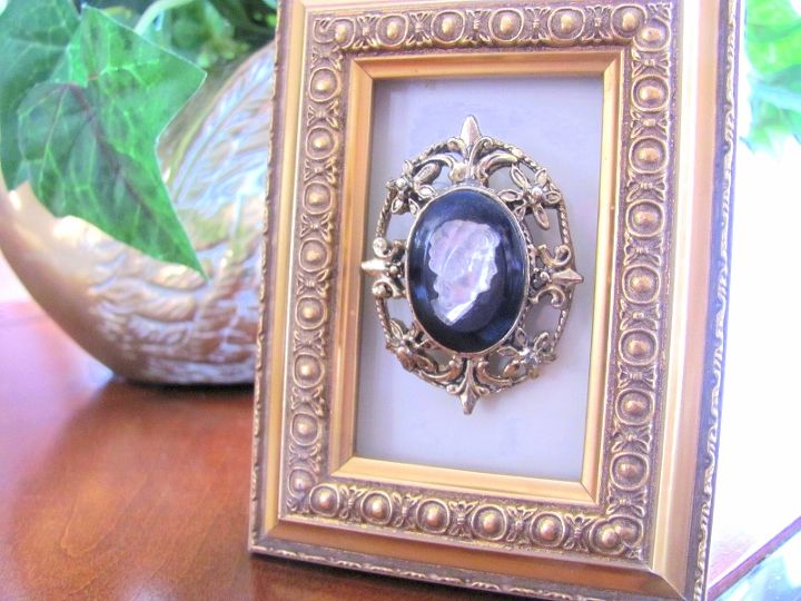 how to use old jewelry around your home, home decor, I used a small frame that I had and put a pretty brooch in it