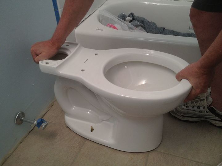 o banheiro mais fcil de instalar, Instalar o Cadet 3 f cil porque voc s precisa de uma ferramenta para faz lo