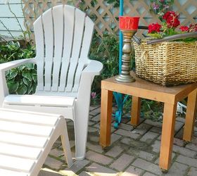 fun and bright brick patio, outdoor furniture, outdoor living, patio, spray an cast off endtable with outdoor paint and bring it outside