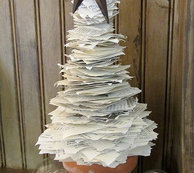 book page christmas tree, christmas decorations, crafts, seasonal holiday decor, This is my rustic look book page tree with torn pages