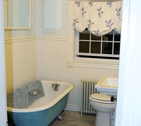 bathroom blues, bathroom ideas, home decor, The corner This window really needs to be on the left wall but not likely to happen