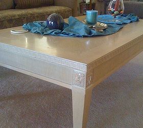 coffee table and sofa table refinish, painted furniture, Coffee table blonde finish Nice but blends with carpet