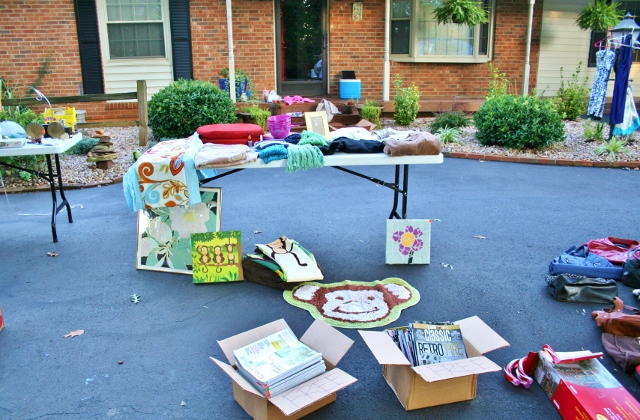 lessons learned and tips from a yard sale, organizing