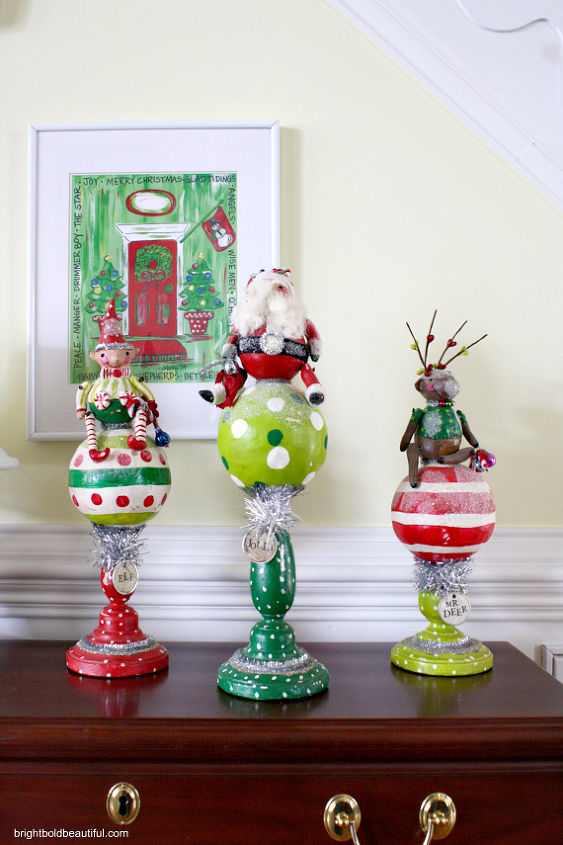 6 ways creative christmas decorating ideas for your home, christmas decorations, seasonal holiday decor, wreaths, In the foyer is the sweetest Christmas decorations display