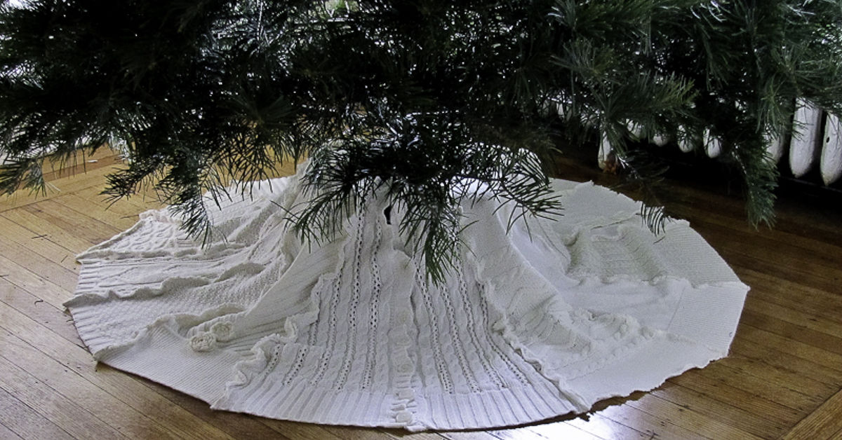 Sweater Tree Skirt Sweater Tree Skirt