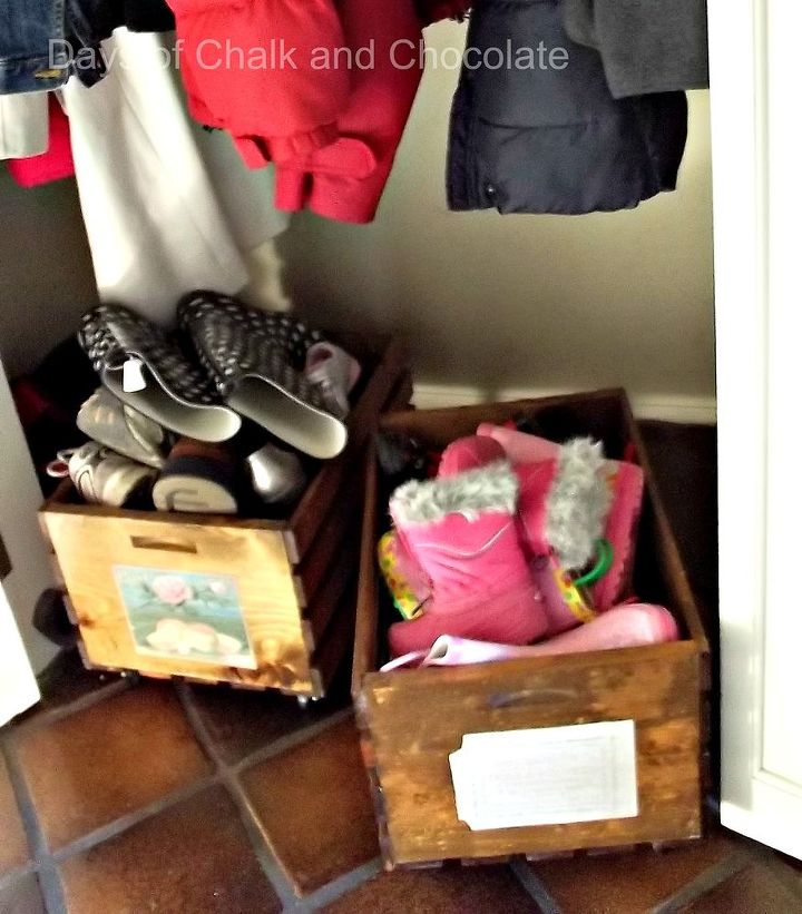 adding castors to crates, cleaning tips, closet, After Nice and neat