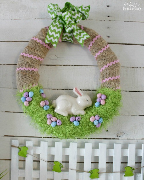easter bunny in the grass wreath, crafts, easter decorations, seasonal holiday decor, wreaths
