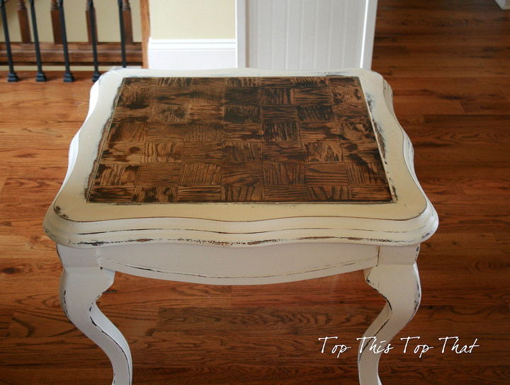 paint stain pretty side table, painted furniture, View of the top of the table