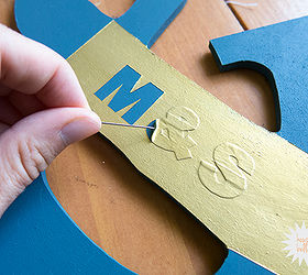 craft a monogrammed ampersand, crafts, Remember to remove the FrogTape while the last coat of paint is still wet