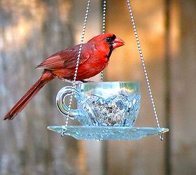 16 pics here with directions....Teacup Hanging Feeders