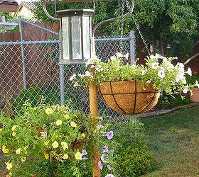 gardening, gardening, repurposing upcycling, Rake hanging Plant Stake
