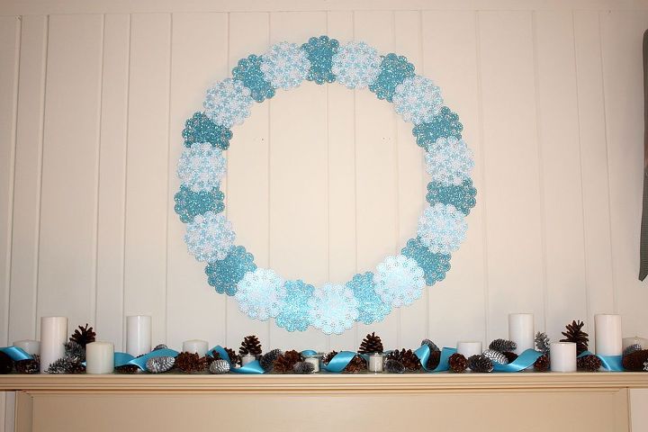 winter mantel, fireplaces mantels, living room ideas, seasonal holiday decor, wreaths, Glittery handmade wreath Click link for directions