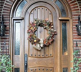 fall wreath giving fall a front door welcome, crafts, seasonal holiday decor, wreaths, As the fall pumpkins start showing up in the grocery I ll add those to my little porch but for now the wreath gives an early fall welcom xo