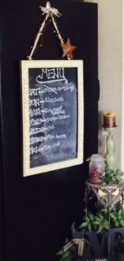tired of your kids asking you day in and day out what s for supper, chalkboard paint, crafts, home decor