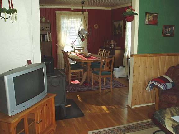 before amp after of my dining room, dining room ideas, home decor, painted furniture, a dark maroon cave of a room