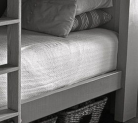 boys industrial bunk beds, bedroom ideas, painted furniture, Lower bunk
