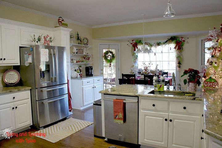 cheerfully festive christmas home, christmas decorations, seasonal holiday decor, Kitchen