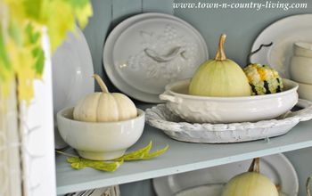 How to Decorate for Fall on a Budget